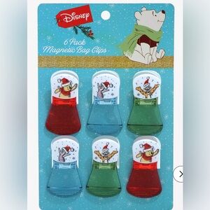 6 Pack Christmas Winnie the Pooh Magnetic Bag Clips